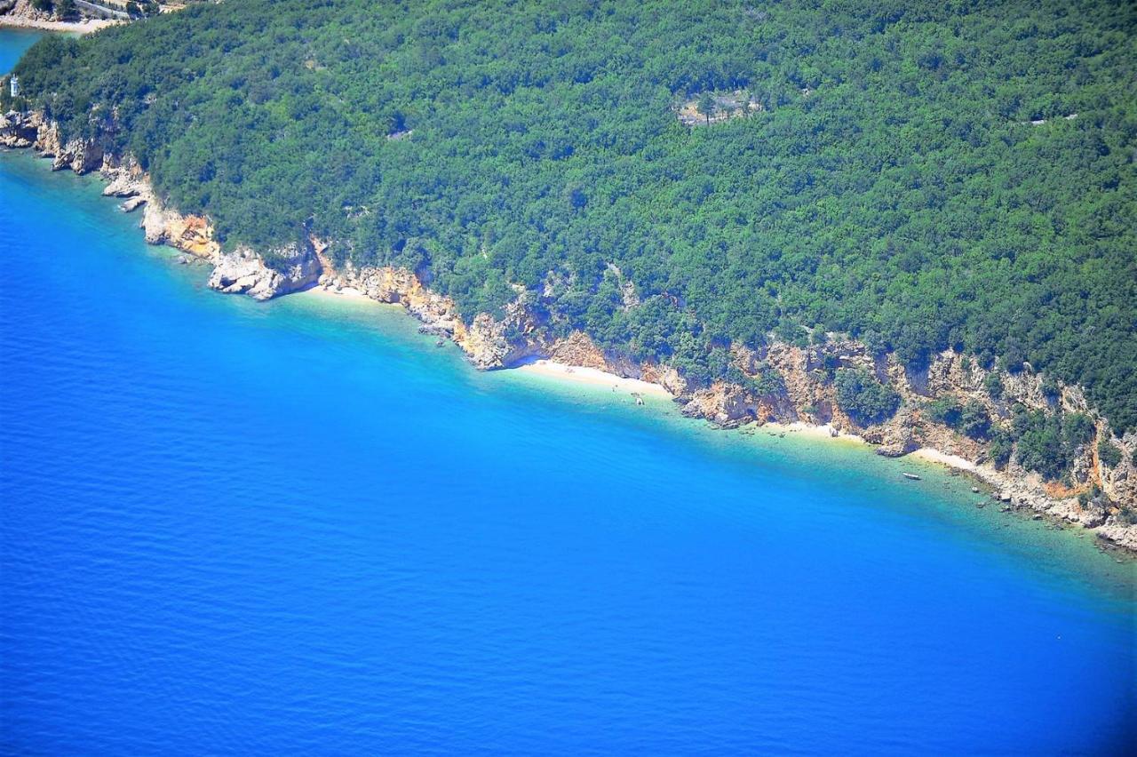Holiday House Queens With Sea View Selce Exterior foto